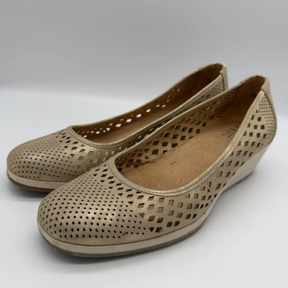 Naturalizer Brina Gold‎ Perforated Wedge Pumps Shoes Womens 7.5M